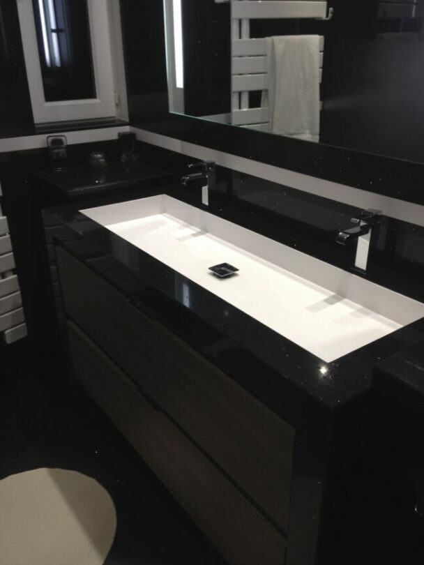 Plan-de-vasque-Silestone-NEGRO-STELLAR