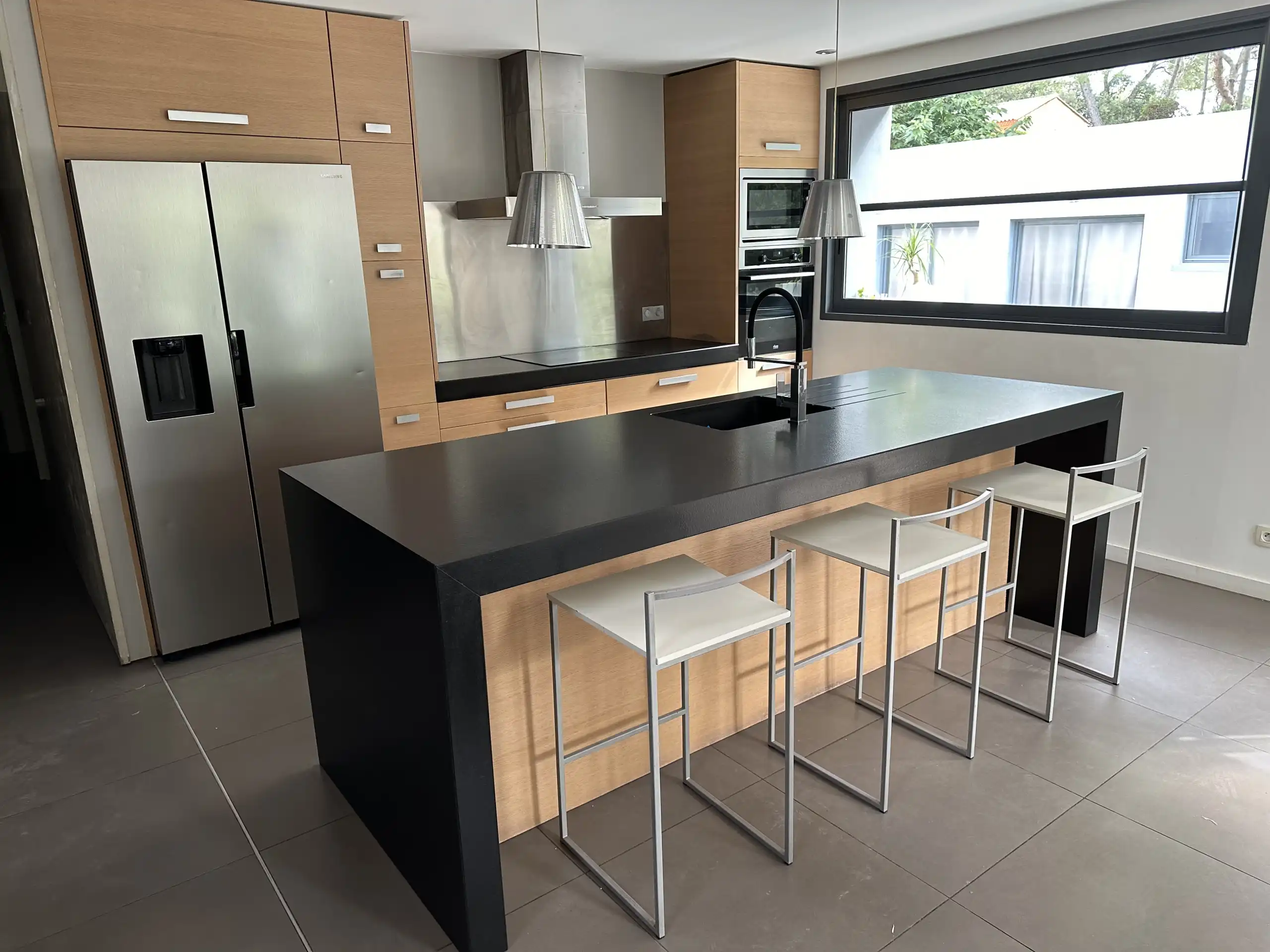 GRANIT NOIR ZIMBABWE CUIR