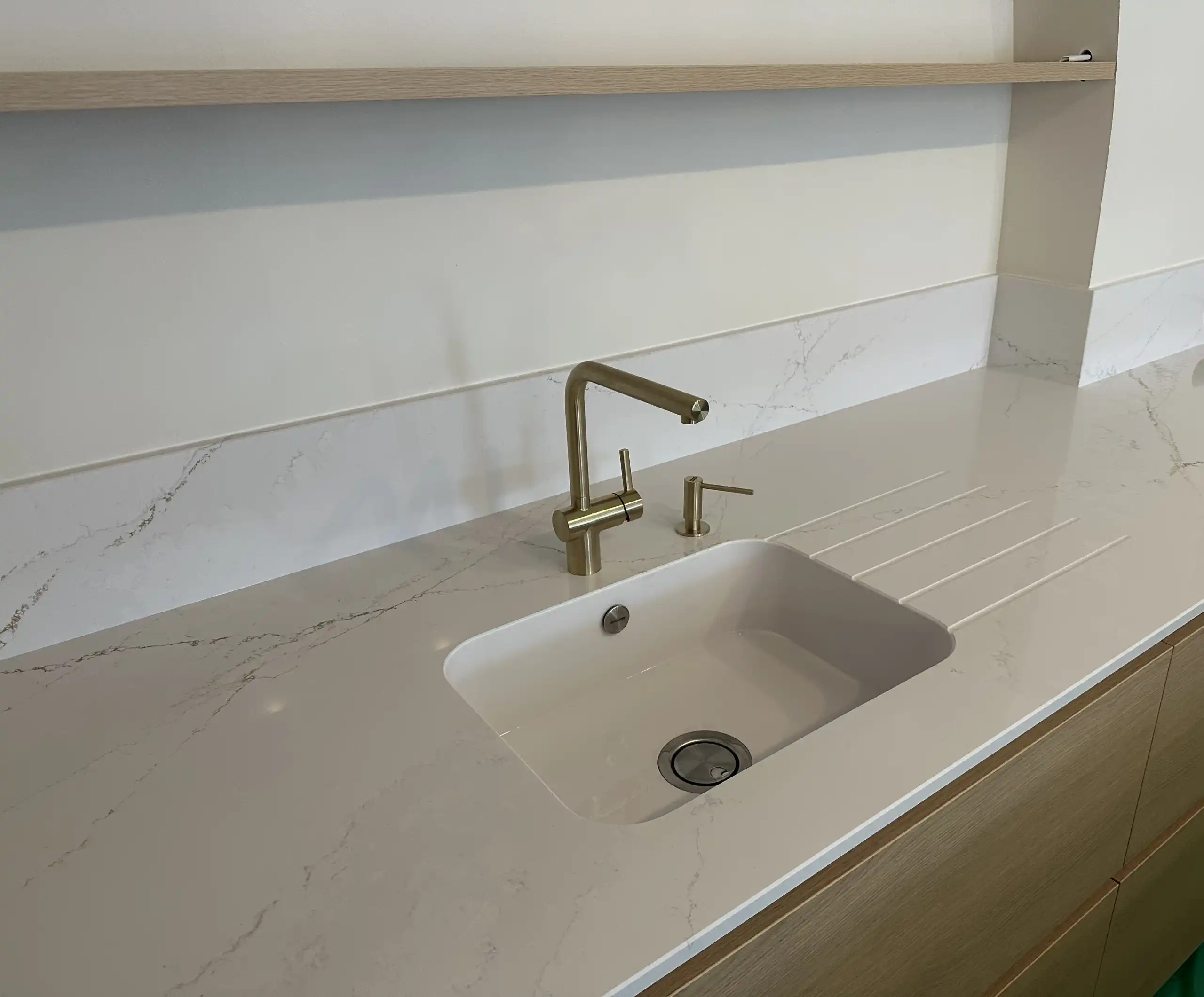 CUVE SILESTONE ET GLOW