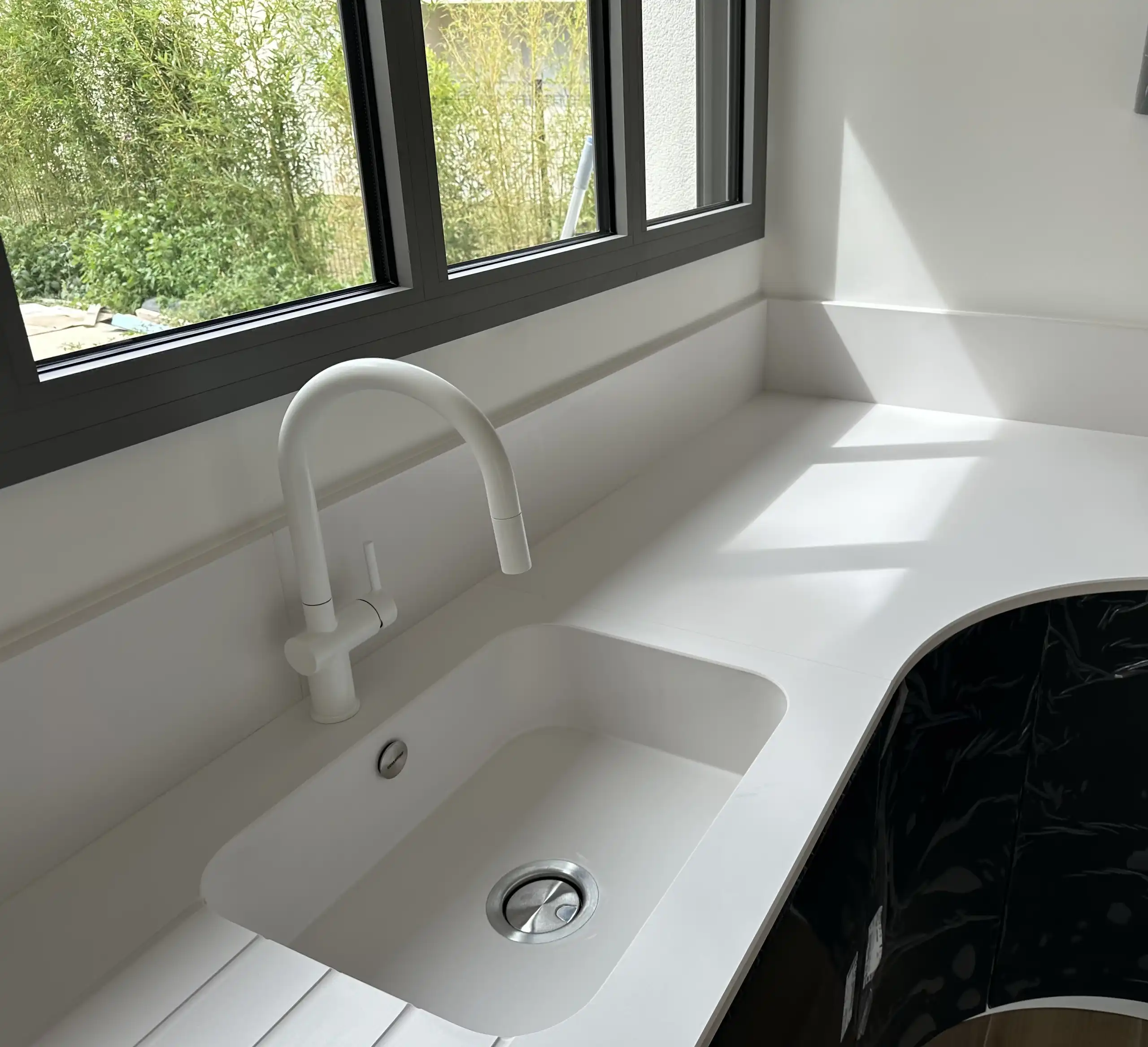 CUVE SILESTONE BLANCO ZEUS